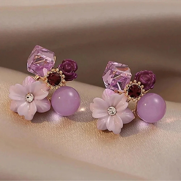 1 LEFT! Purple Flower And Crystal Stud Earrings - Picture 4 of 4